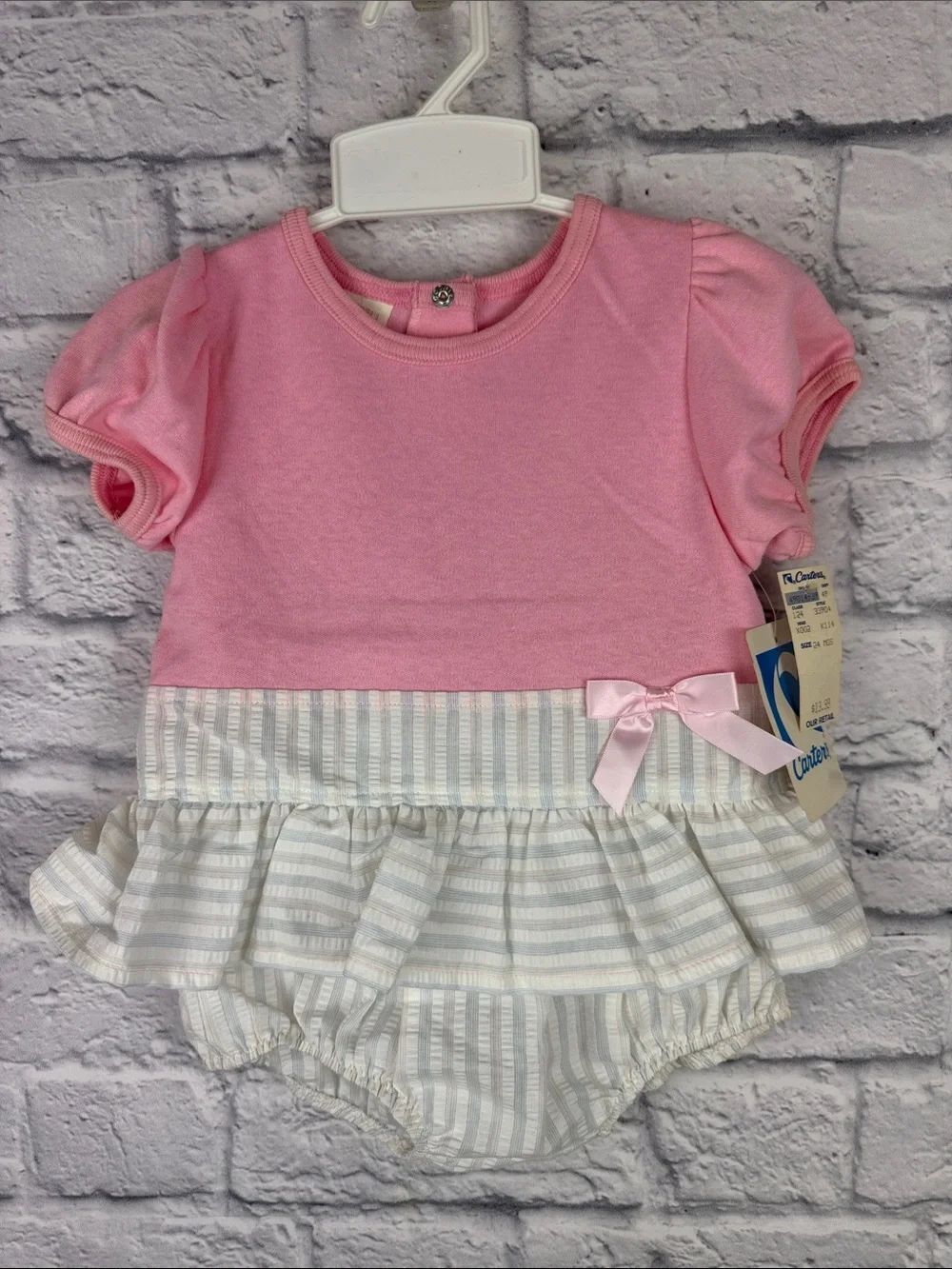 Vintage Carter’s Baby Girl Outfit Shirt and Bloomer shorts Size 24 months NWT